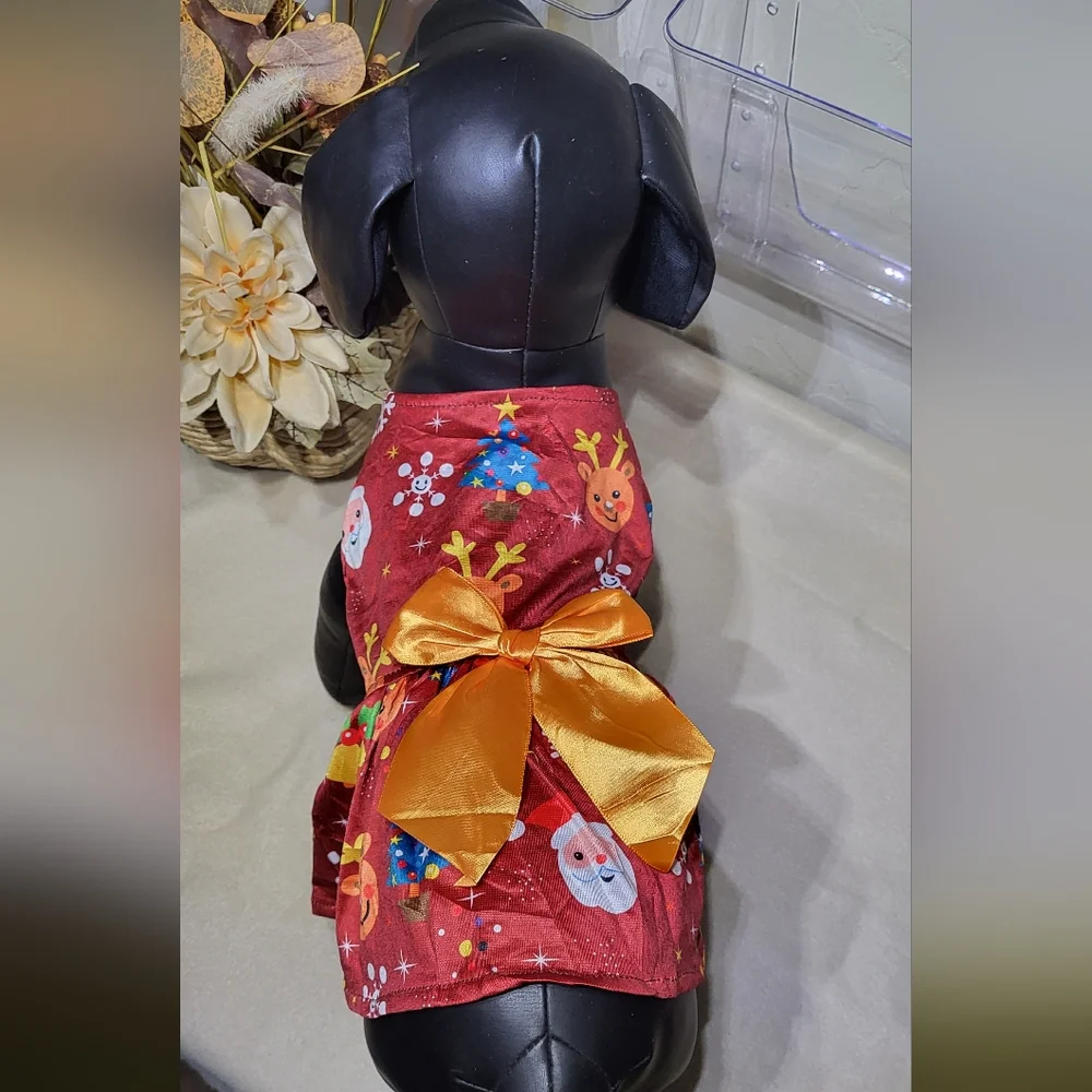 Red Christmas Theme Dog/Pet Dress Costume w/ A Bow Size Medium- NWOT